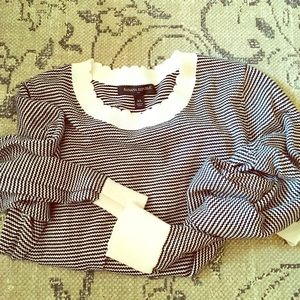 Banana Republic | Scalloped Crew Neck Sweater